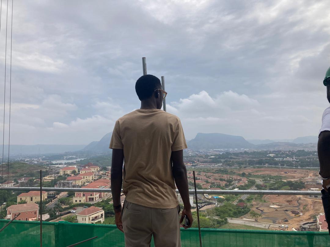 Real estate field work with an architect